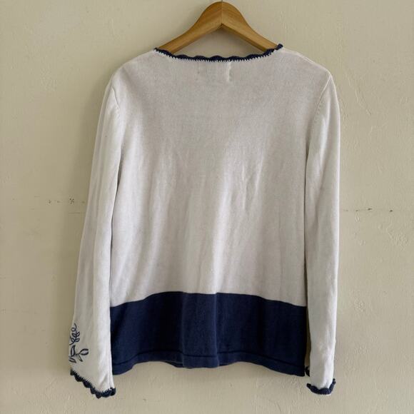 Storybook Knits Rare Vintage White Blue Flowers Cardigan Embroidered Beaded XS - Picture 7 of 8